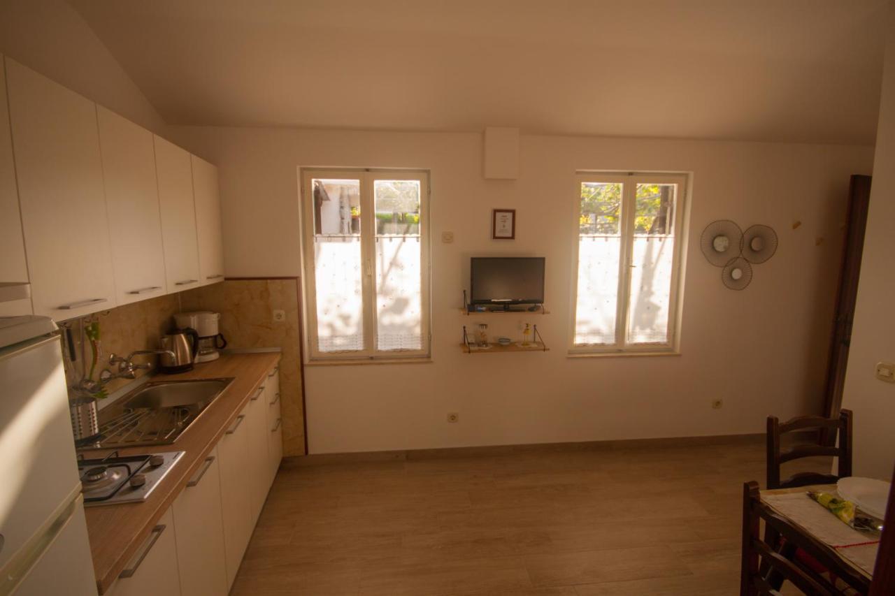 Apartments Cvelic Milovcic Malinska Luaran gambar