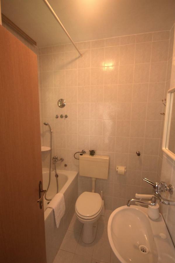 Apartments Cvelic Milovcic Malinska Luaran gambar