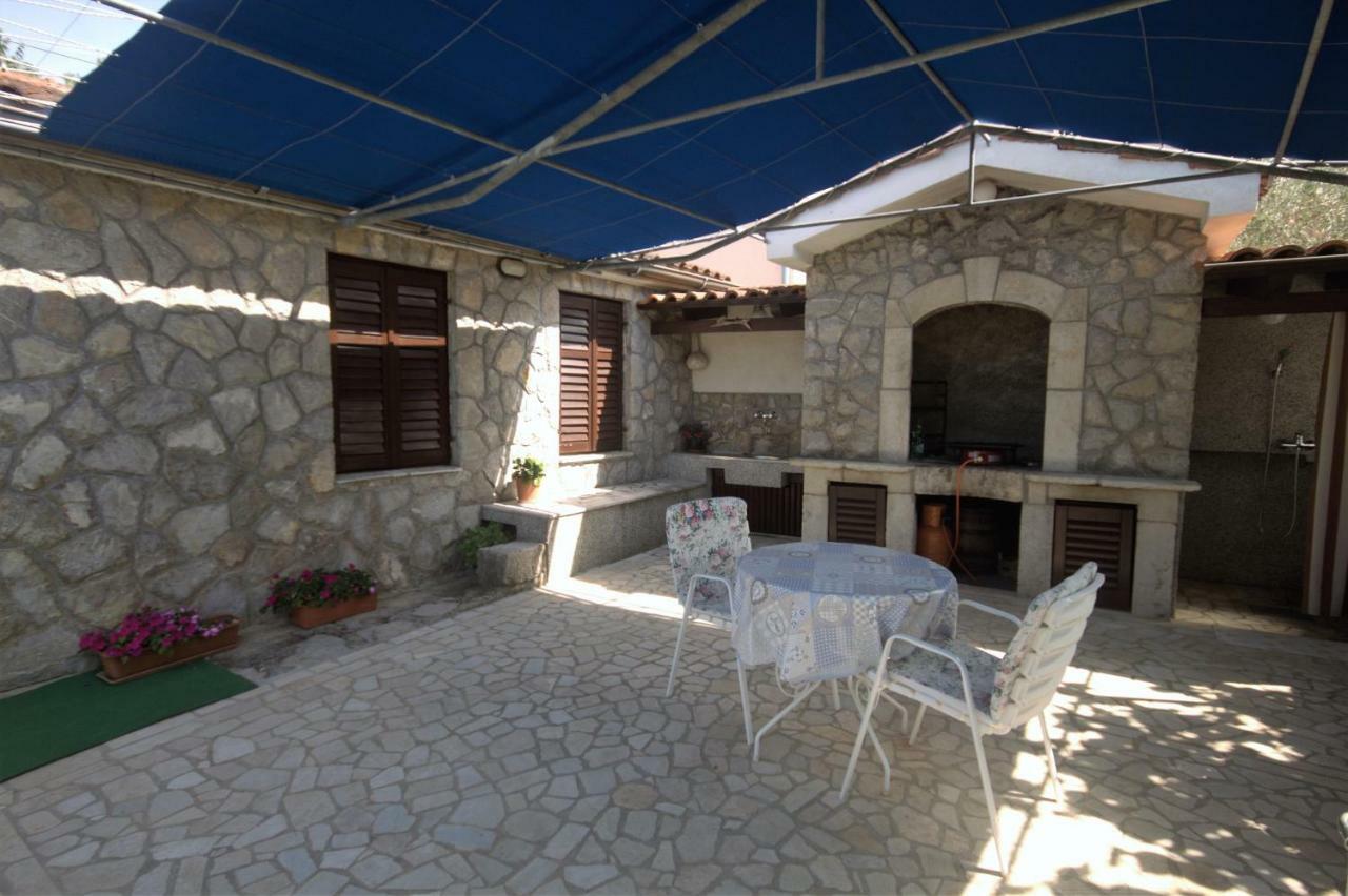 Apartments Cvelic Milovcic Malinska Luaran gambar