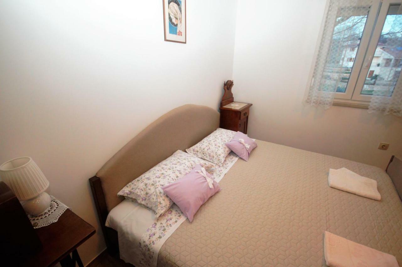Apartments Cvelic Milovcic Malinska Luaran gambar